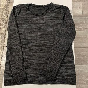 Lululemon swiftly relaxed long sleeve